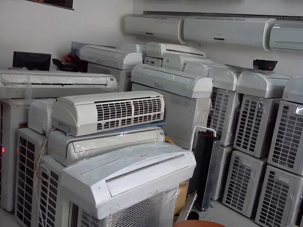 Máy lạnh cũ tại Vĩnh Long