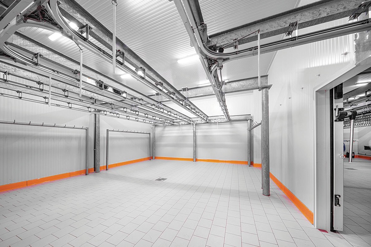 thi c&ocirc;ng kho lạnh b&igrave;nh dương